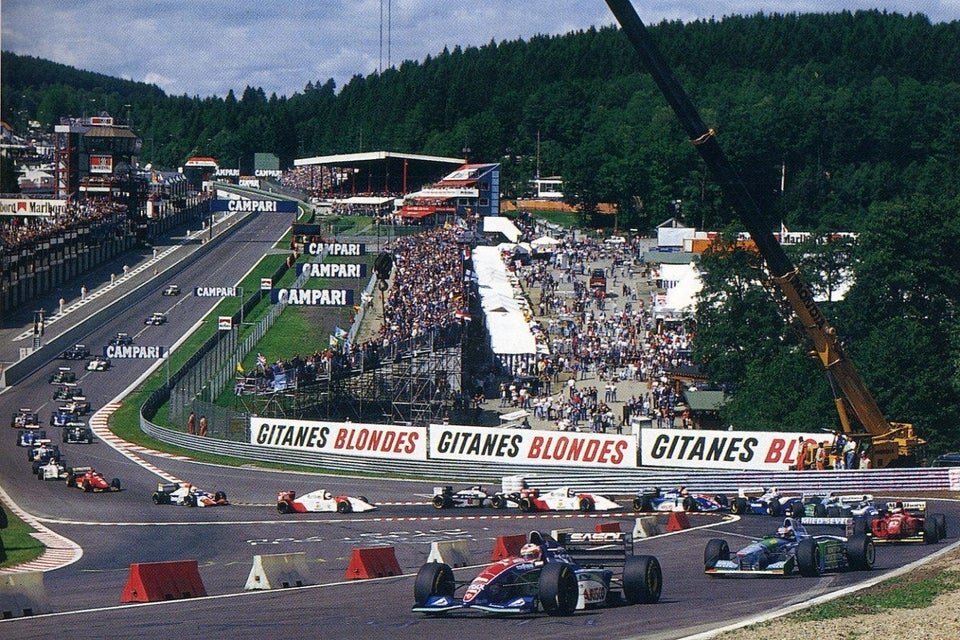 Гран-при Бельгии 1994. Рубенс Барикелло все еще лидирует. Фото: Pinterest.ru