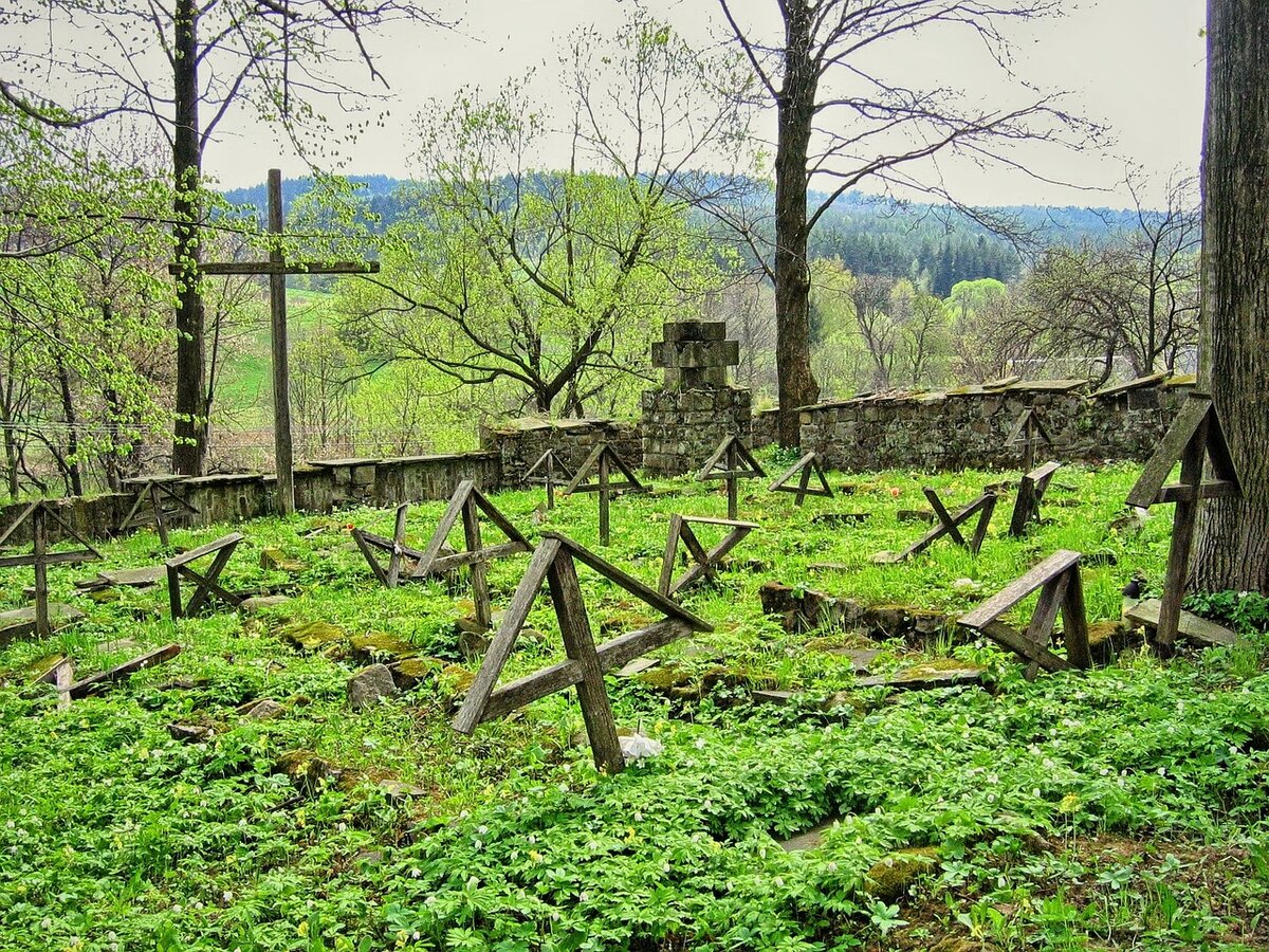 Фото русских кладбищ