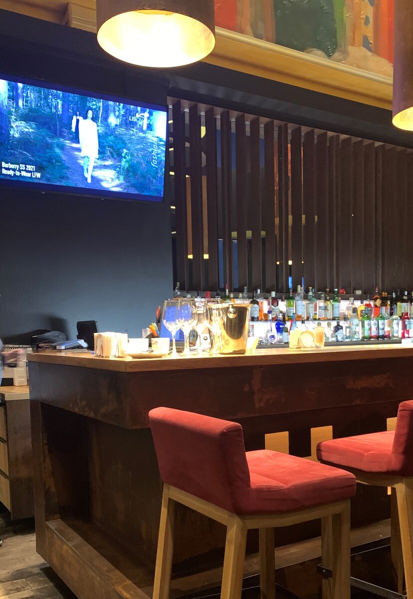 Бар ресторана Гонконг.