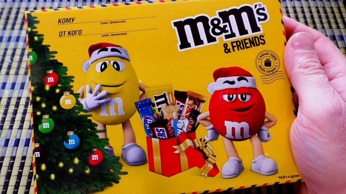  У Макса
1,39 тыс. подписчиков
Новогодний набор шоколад из 90х от M&M’s
Целый Новогодний набор от маленьких друзей 90х  M&M’s Сникерс, Баунти, Милки вей, Марс, твикс. 
Набор по некоей причине новогодний, что не мешает ему быть из наших 90х)
Новогодний набор шоколад из 90х от M&M’s
https://youtu.be/tSlZ2ktNGSc