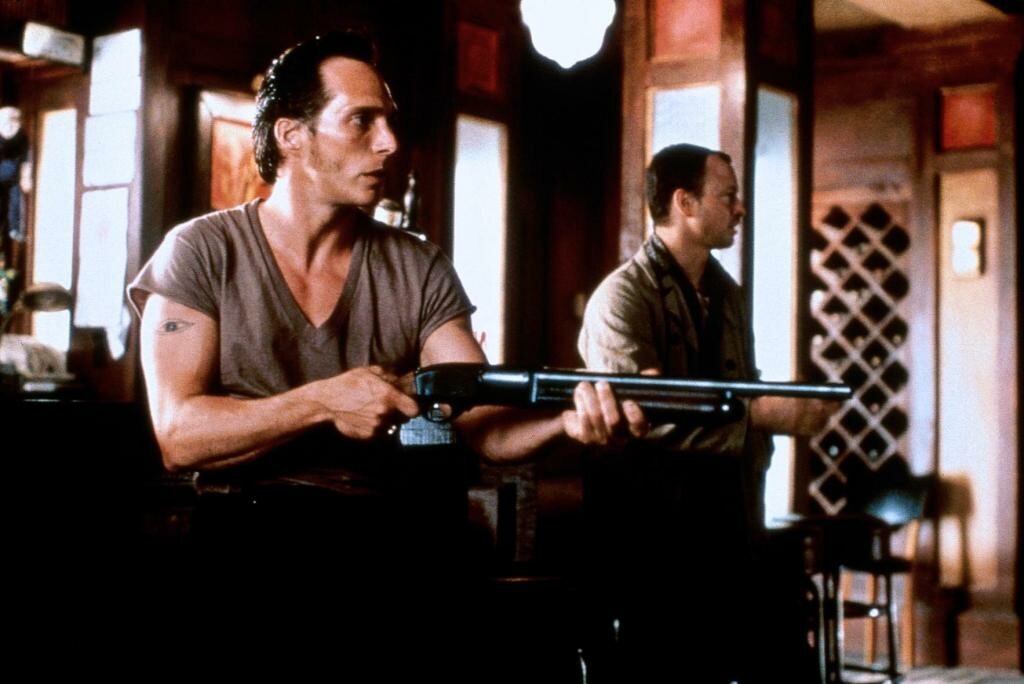 Кадр из фильма «Альбино Аллигатор» (1996)