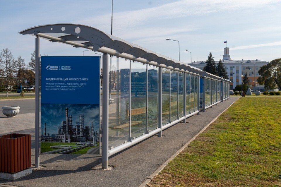     На остановке общественного траснпорта произошел конфликт между мужчиной и ростовчанками