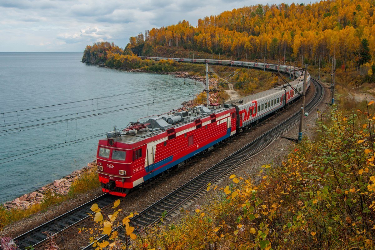 фото поезда (источник traveltimes.ru)