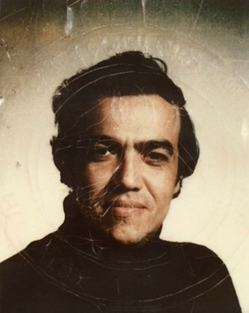 Иосиф муньос икона. Иосиф хосе муньос-кортес. Иосиф муньос. Хранитель иверской иконы иосиф муньос. Иосиф муньос кортес и монреальская икона.