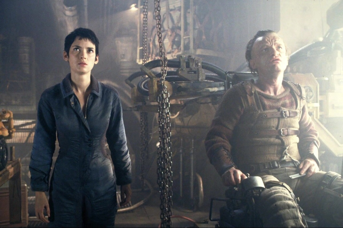 чужой 4 воскрешение фильм 1997 рипли. чужой 4 режиссер. чужой 4 воскрешение фильм 1997 вайнона райдер. чужой 4 режиссер. вайнона райдер чужой воскрешение.