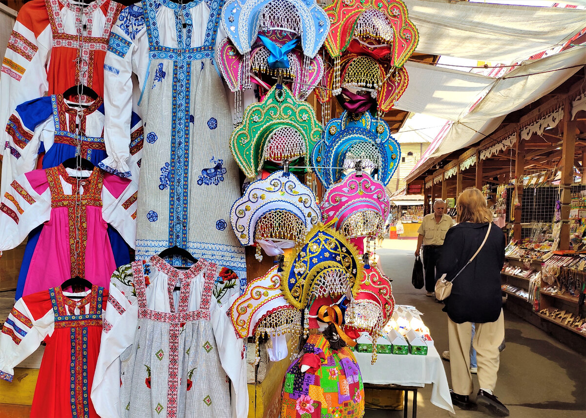 фото с Измайловского вернисажа