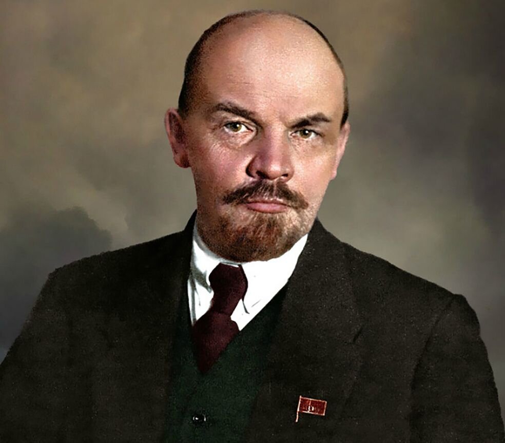 Многие родные и близкие считали Ленина скромным человеком