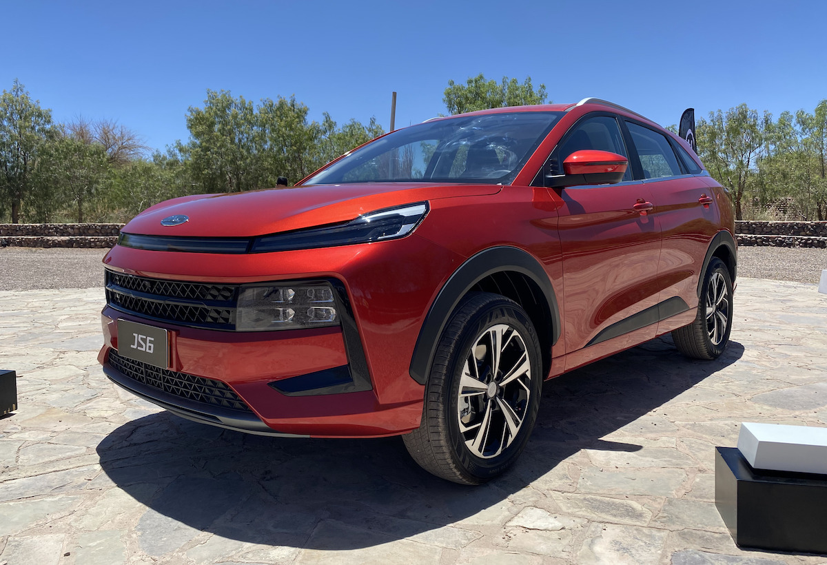 JAC JS6 завод Москвич собирать не планирует