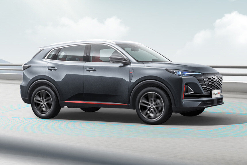     В России стартовали продажи кроссовера Changan CS55 Plus Фото производителя