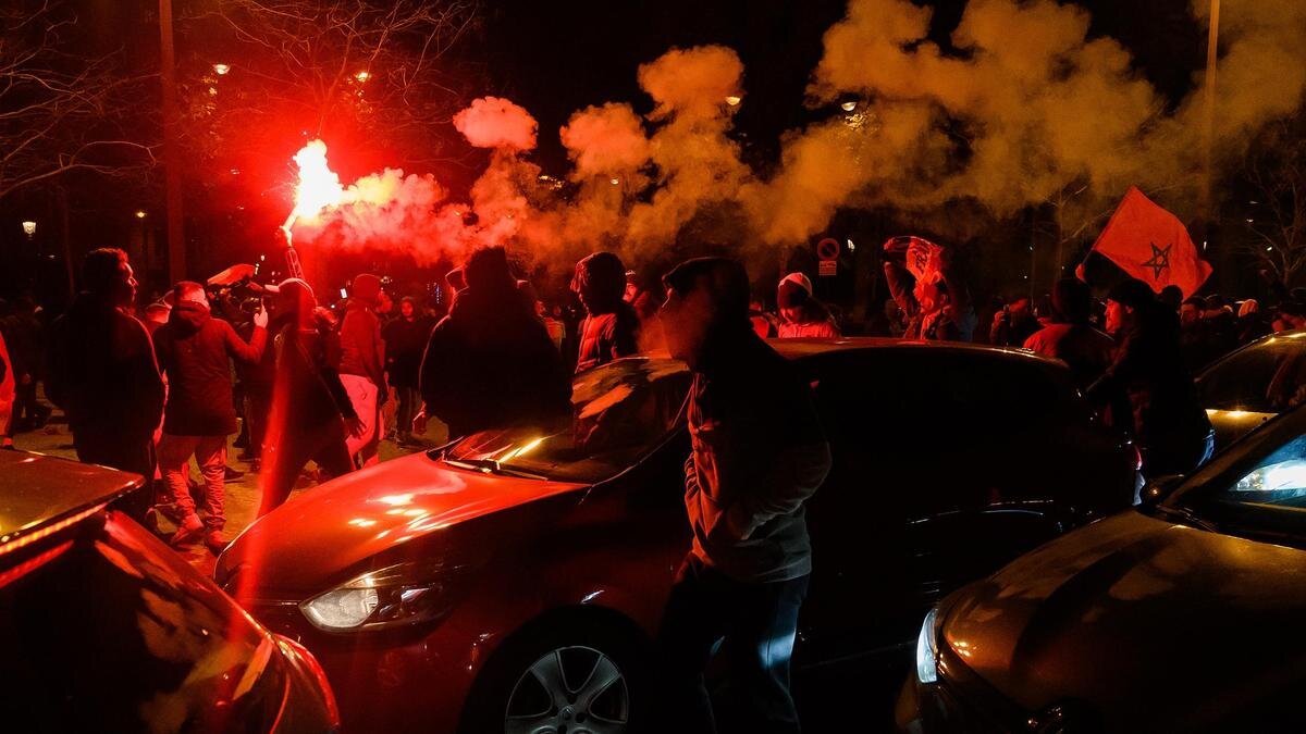    Беспорядки в Париже:Julien Mattia/Anadolu Agency via Getty Images