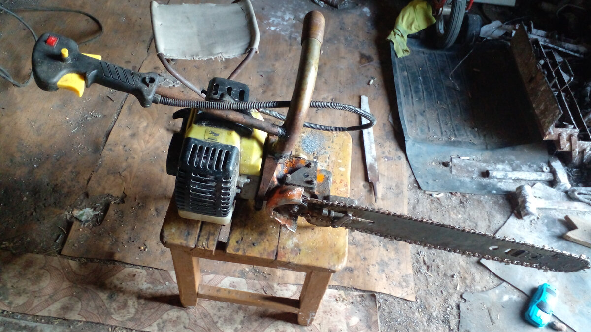 Мотор от бензо косы редуктор и шина от пилы дружба