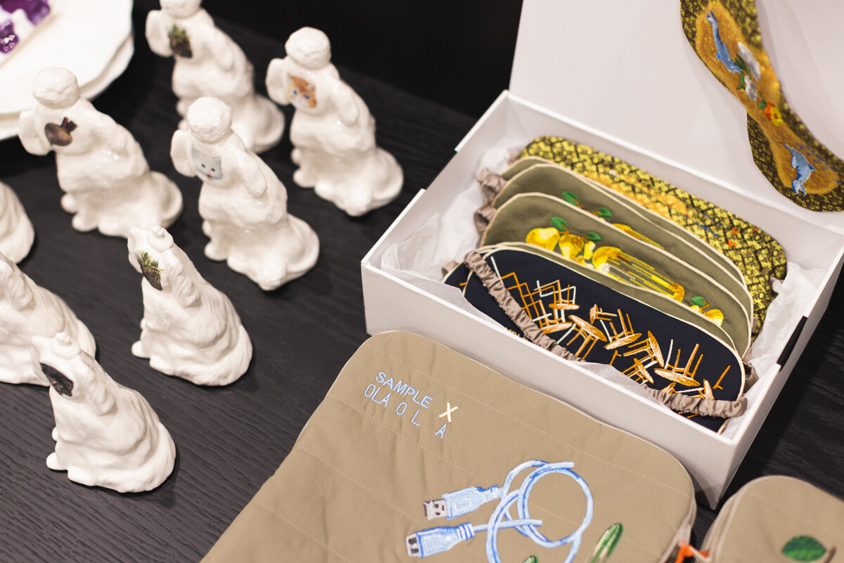     Новогодний арт-маркет Masters совместно с галереей Sample