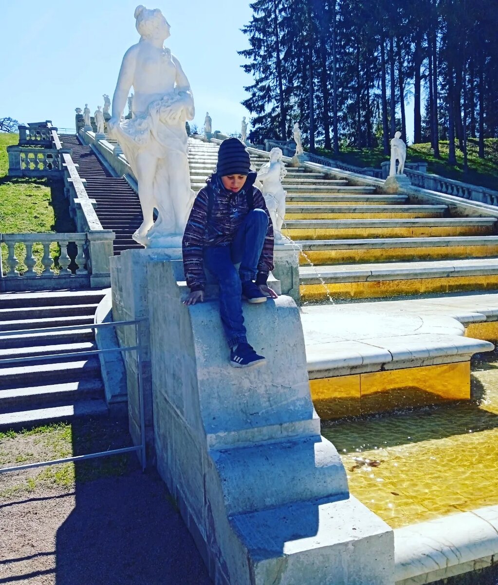 Петергоф. Весна 2022 г. 