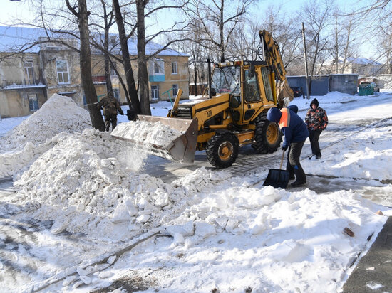     Хабаровские службы подготовились к встрече циклона. ФОТО: мэрия Хабаровска