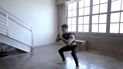 Приседайте как можно медленно а выпрыгивайте быстро