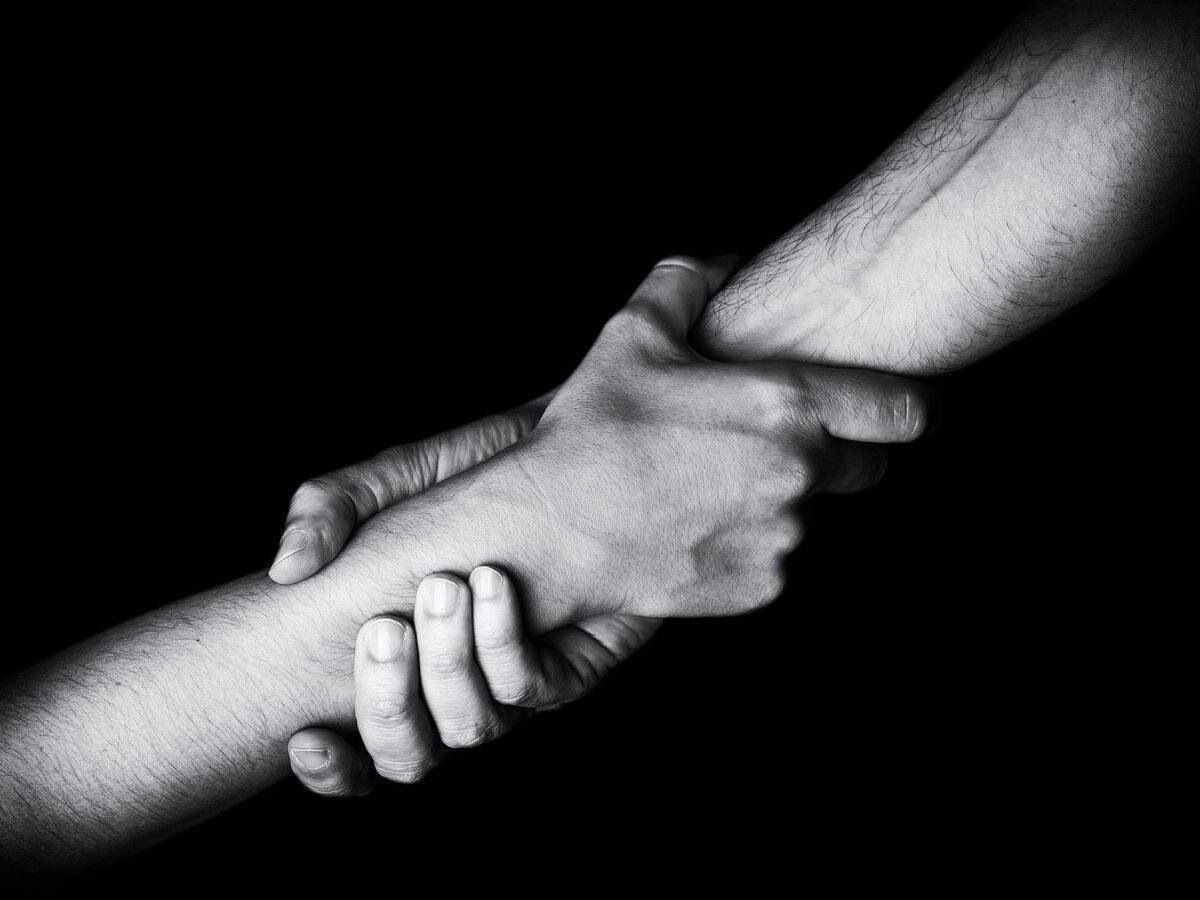 Настоящая дружба выдерживает любые испытания. (Фото используется по стандартной лицензии shutterstock для сайта © loveffect.ru и канала "Эффект любви")