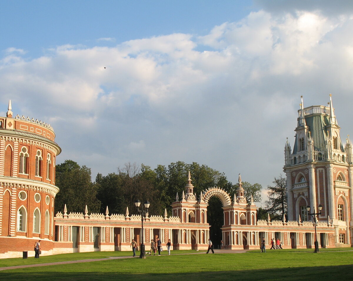 Усадьба Царицыно (Архитектор в.и. Баженов)