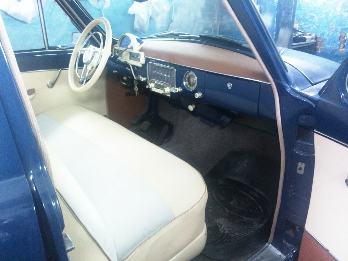 Итоговый вид салона с новым кантом дверных проемов.