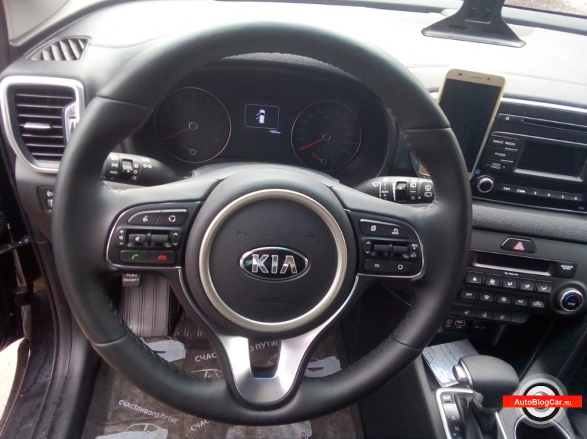 https://autoblogcar.ru/autoobzor/39-kia-sportage-dekorativnye-nakladka-na-rulevoe-koleso-i-prikurivateli-s-aliekspress-raspakovka.html