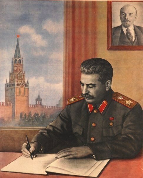 Наверняка же не работой полезной занят, а подписывает "миллиард расстрельных списков невиновных"