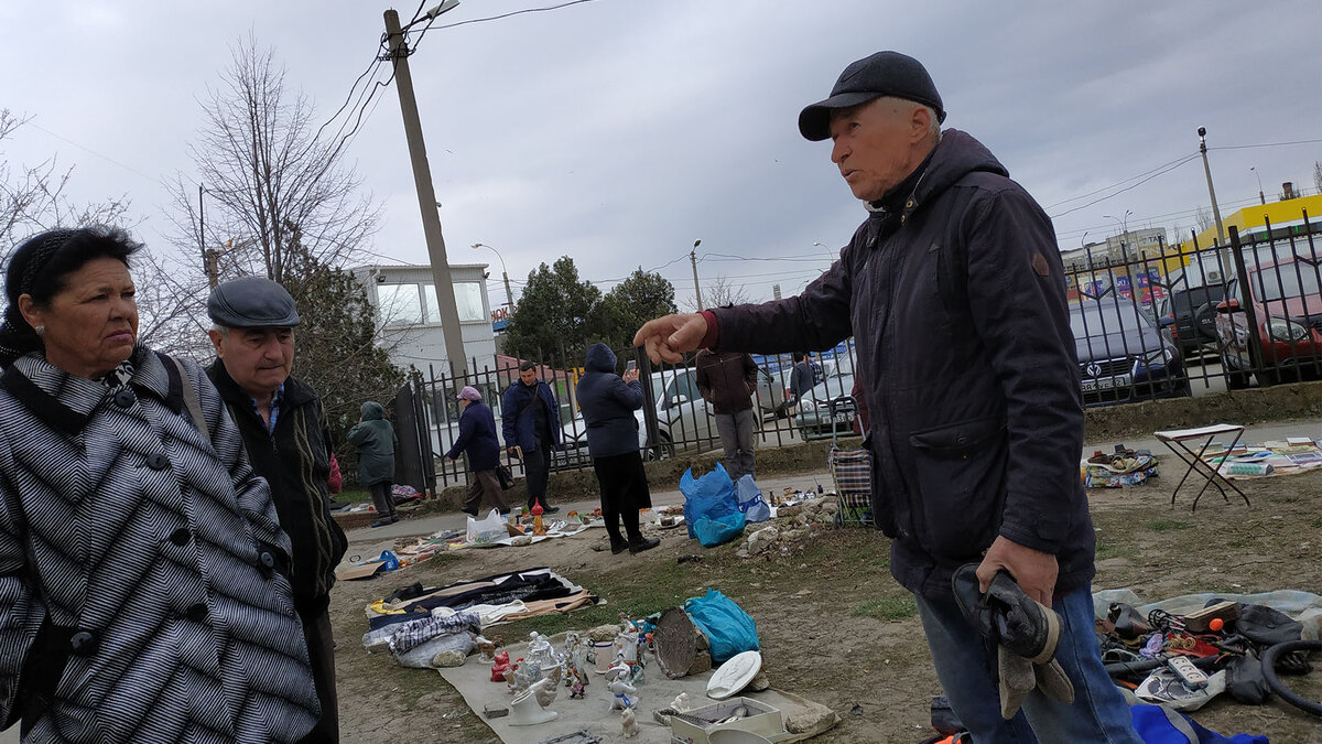 Поторговаться за цену - святая обязанность при покупках на блошинке. Фото из личного архива
