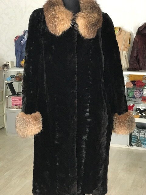 Переделка пальто из кусочков стриженой норки. Ателье Ирины Берзиной.