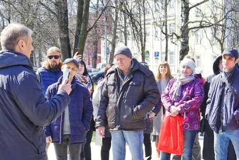 Жители города против введения пропусков накануне праздников
