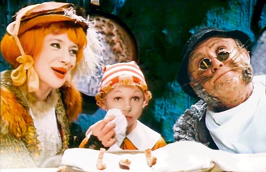 Кадр из фильма "Приключения Буратино"