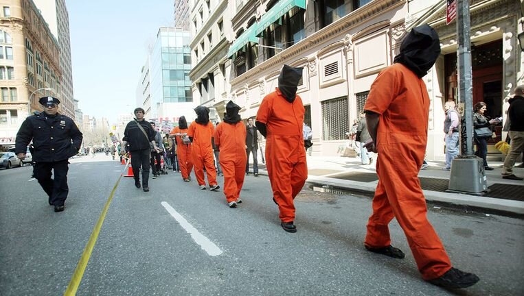 Источник: https://www.planetnew.ru/news/10203-byvshie-uzniki-tyurmy-guantanamo-otpravleny-na-poselenie-v-kazahstan.html