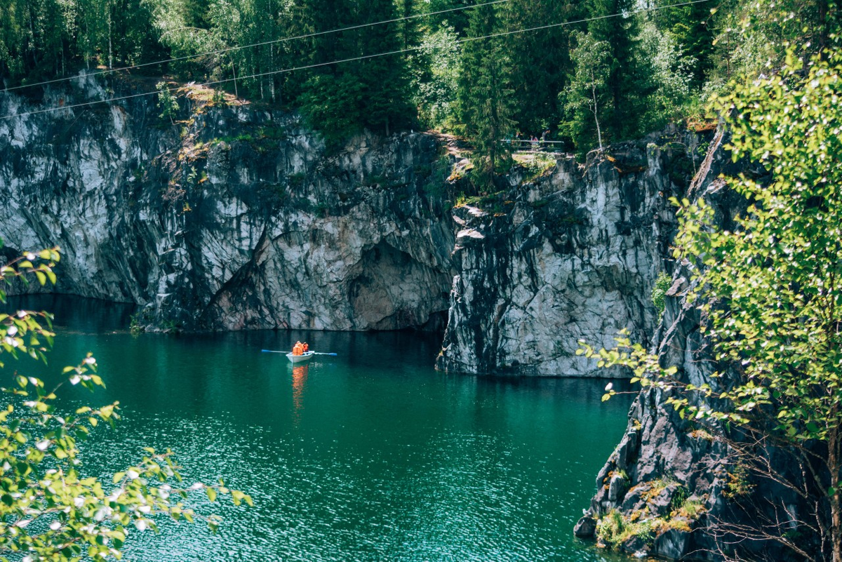 База рускеала карелия фото