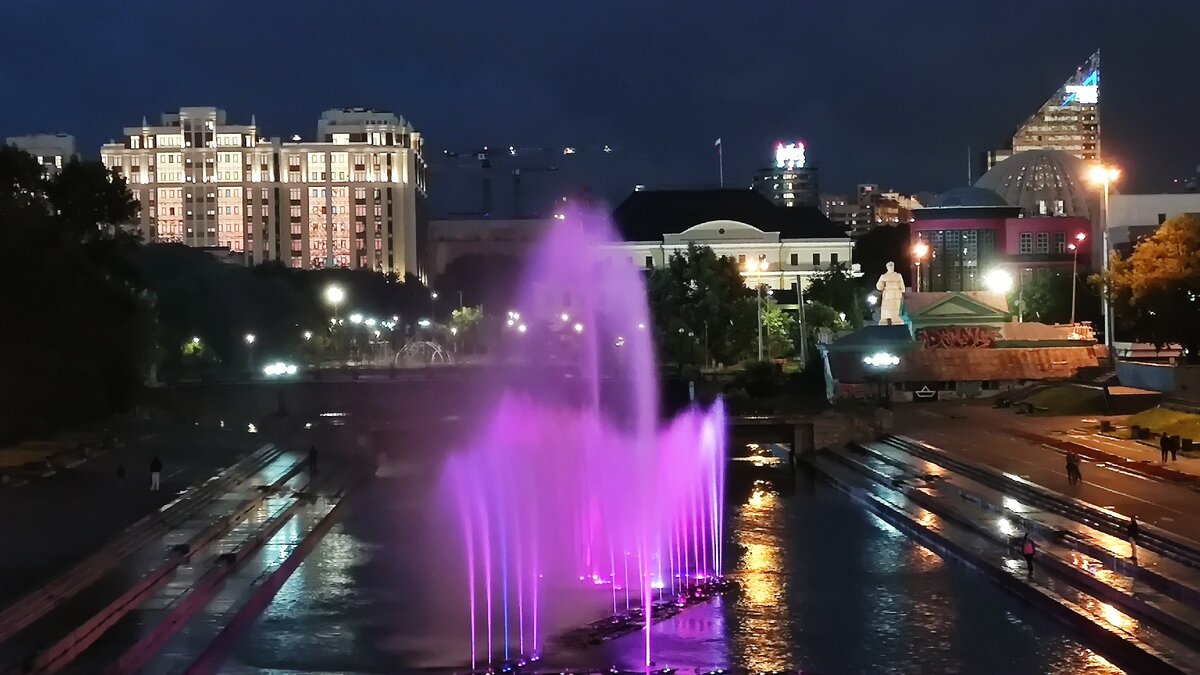 Фото Лиана Романова