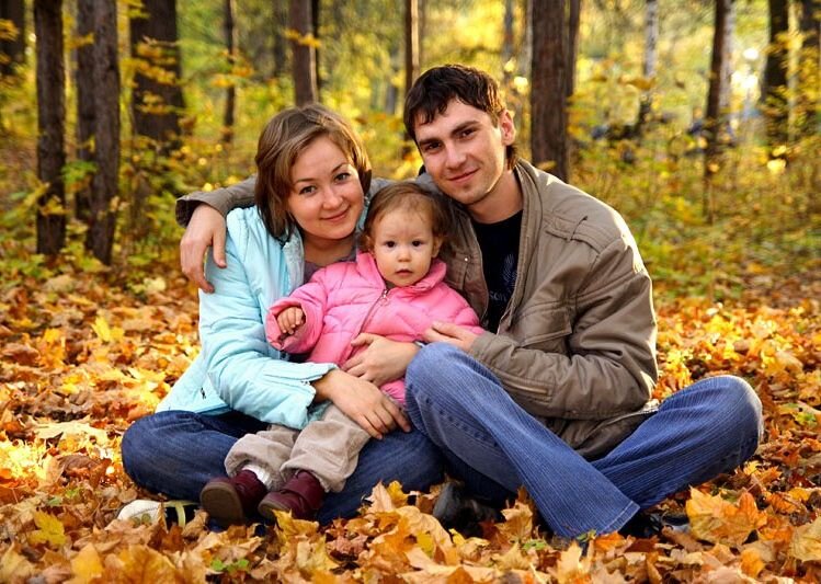 История жизни обычной семьи 41. Обычная семья. Обычная Российская семья. Обычная семья фотосессия. Обычная Российская семья с детьми.