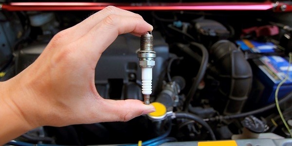 Каталог свечей по марке и модели авто: https://dvizhcom.ru/catalogs/avtozapchasti/ehlektrooborudovanie/sistema_zazhiganiya/filter/tip-is-svechi/