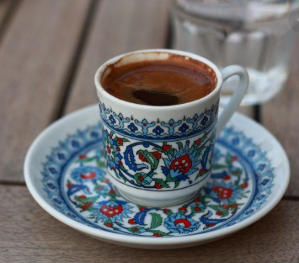 чашечка турецкого кофе 100мл (2 глотка)