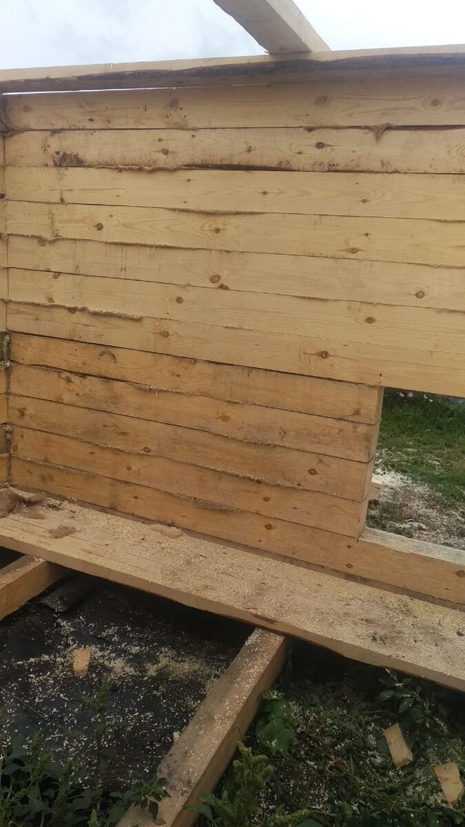 Установка лаг и примерка пола по высоте