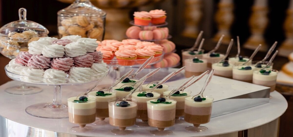 Сладкий  стол на день рождения девочки.