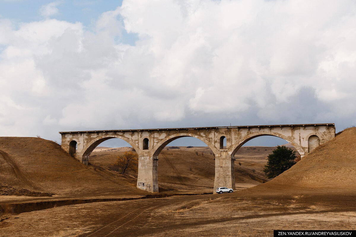 заброшенный Веселовский железнодорожный мост 