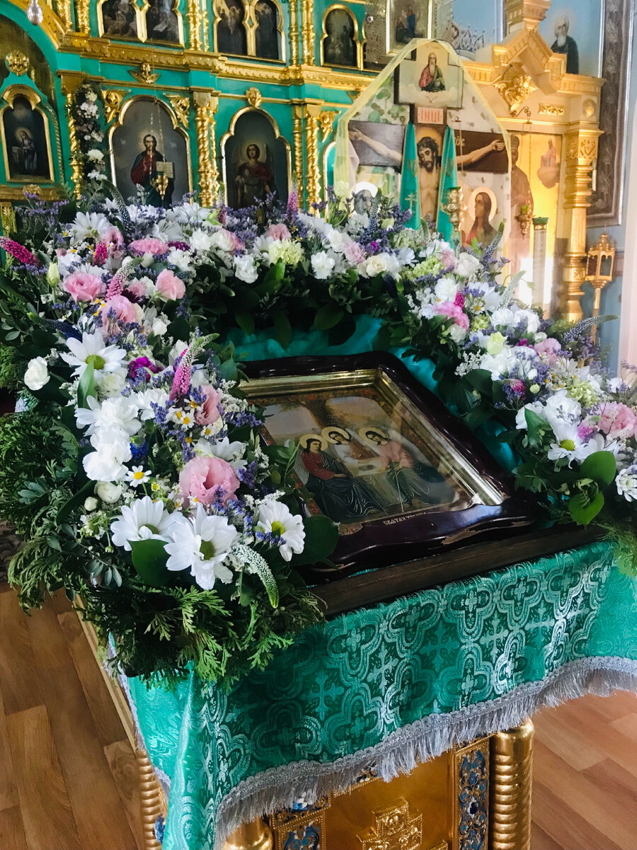 Икона Святой Троицы 