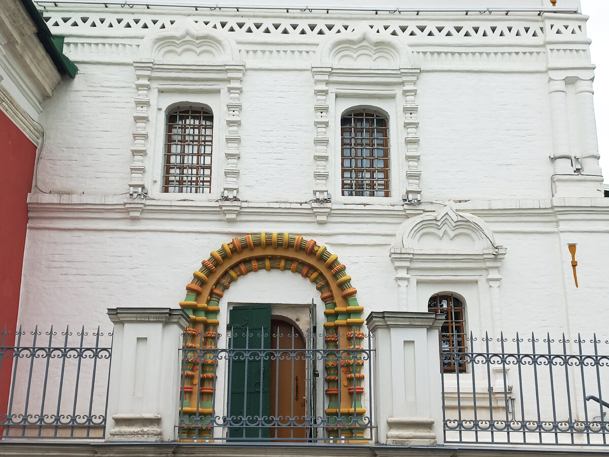 Фрагмент фасада