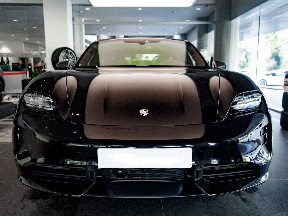 Электромобиль от Porsche. Недорого.  Фото из открытых источников 