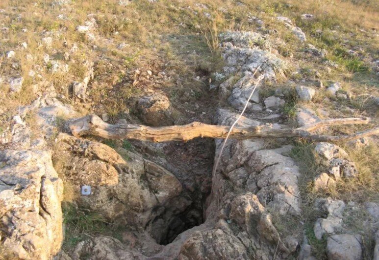 Где находится шахта "200 лет Симферополя"