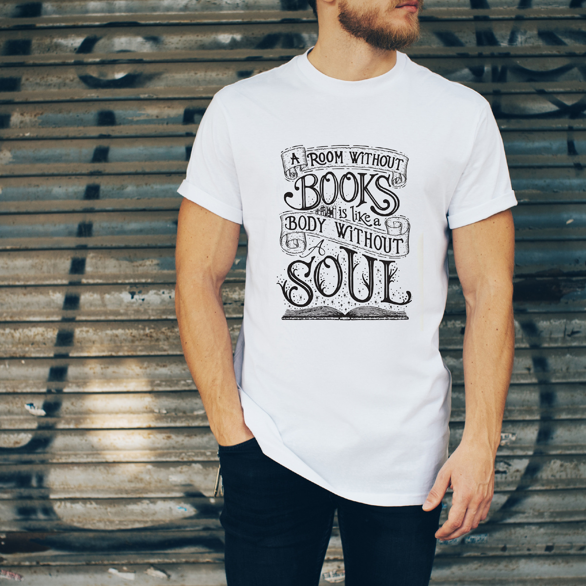 Одежду со своими принтами можно заказать на vsemayki или printbar