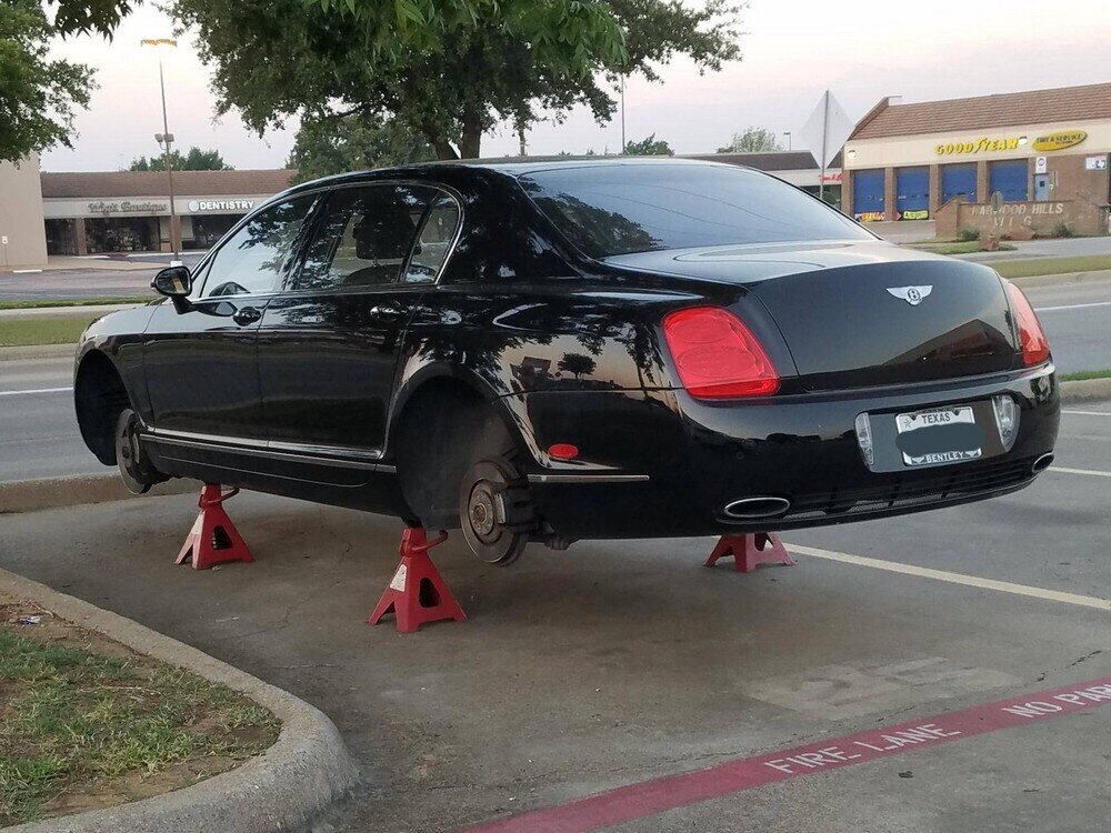 Украли колеса