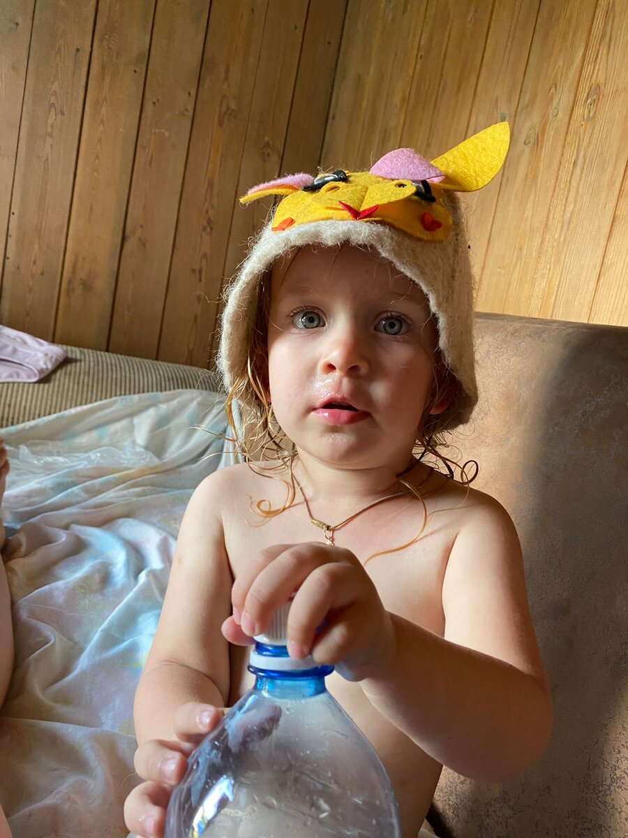 Пока я была в больнице, дочь даже в баню ходила с моей сестрой и её семьёй 😊👌