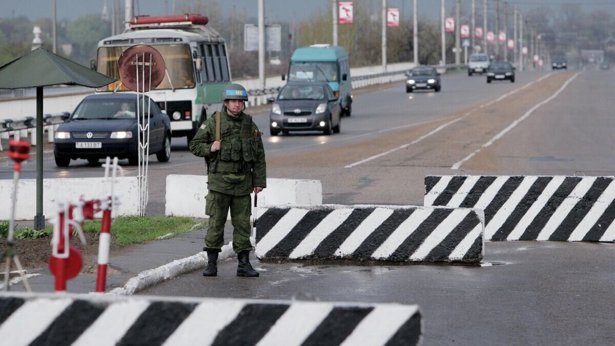    Миротворческий пост города Бендеры© РИА Новости / Сергей Мамонтов