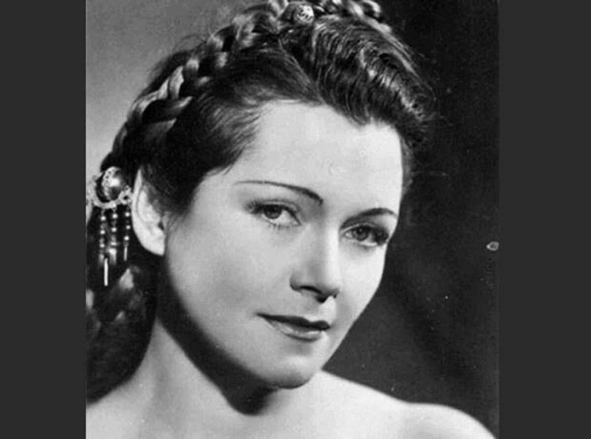 нино гегечкори (берия). нино теймуразовна гегечкори. нино гегечкори (берия). лаврентий берия и нино гегечкори. жена берии нина теймуразовна в молодости.