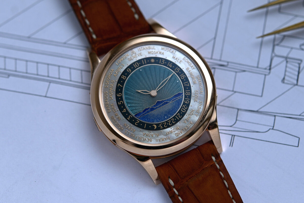 Фото: monochrome-watches.com