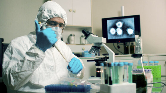    Россиянам рассказали об особенностях варианта коронавируса "пирола" Ирина Петрова