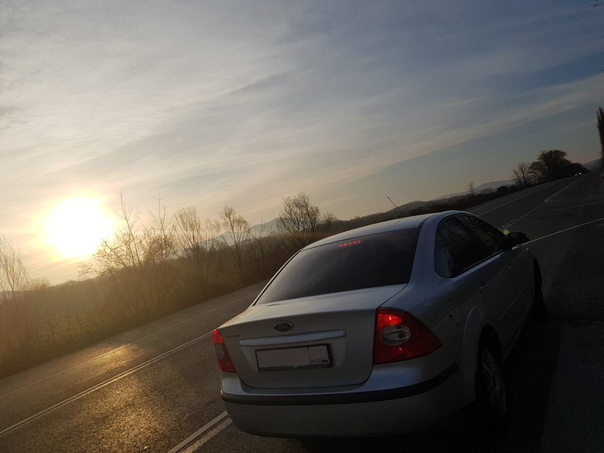Увы, я не супер-фотограф) Наш любимый авто.