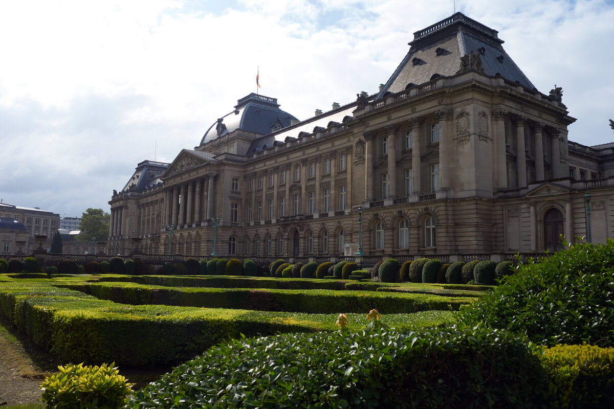 Королевский дворец в Брюсселе, официальная резиденция короля